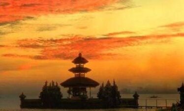 2 Nights Kuta, 2 Nights Nusa Penida, 2 Nights Ubud