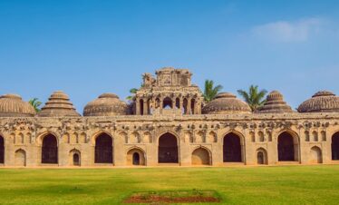Bellary-Hampi-Hospet-Aihole-Pattadakal-Badami-Bellary – 4 D / 3 N